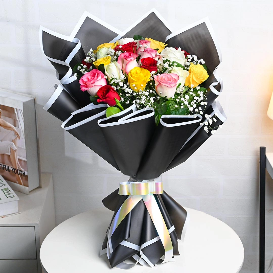 majesticbouquetofmixedrosesb 1