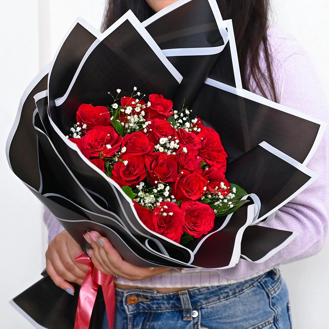 redrosestemptationbouquetb 1