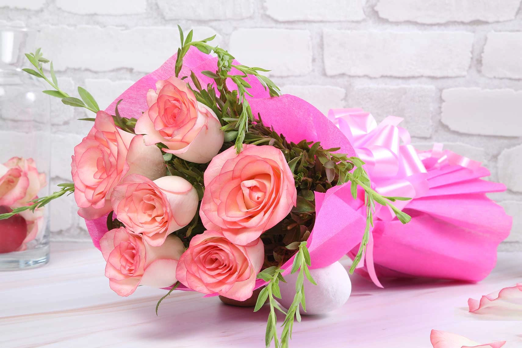 Playful pink roses Flowers 