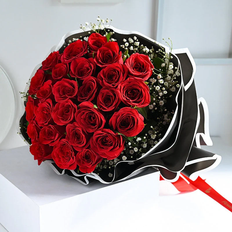 25 Red Roses Love Bouquet 