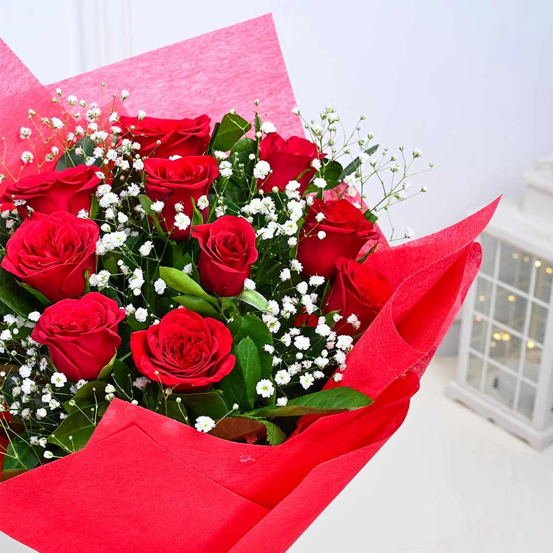 loveforeverredrosebouquetc 1