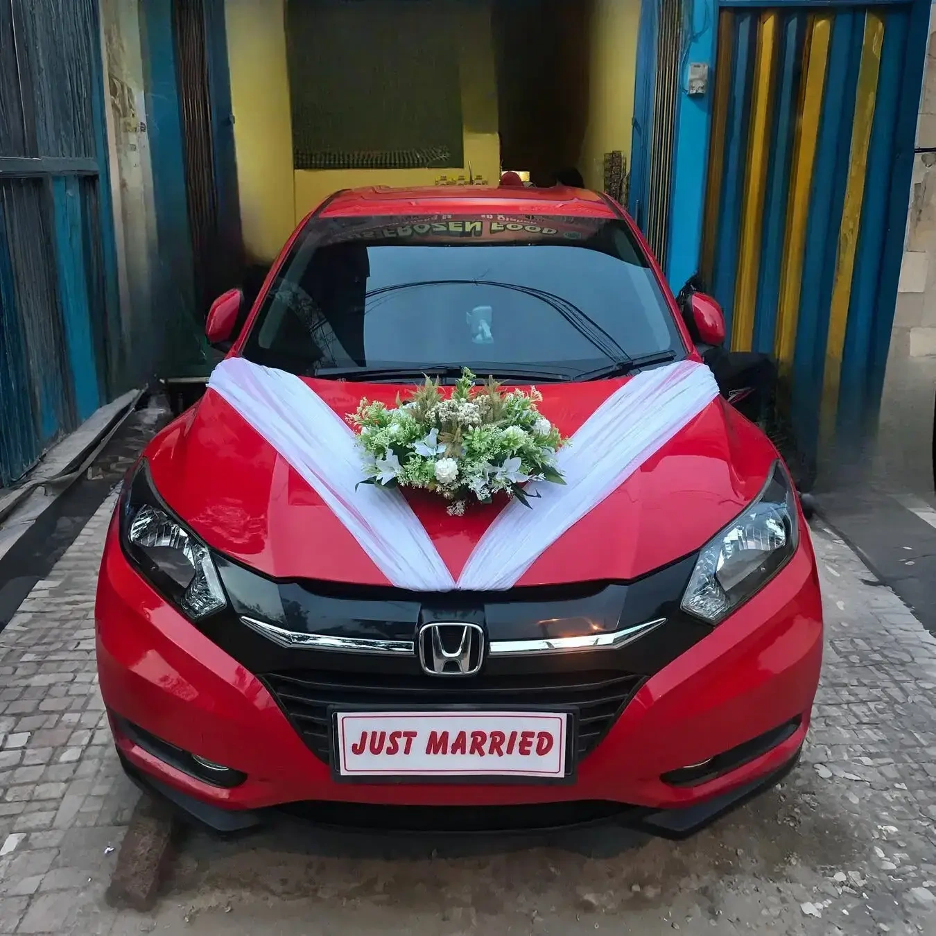 Grand Bridal Car Decor