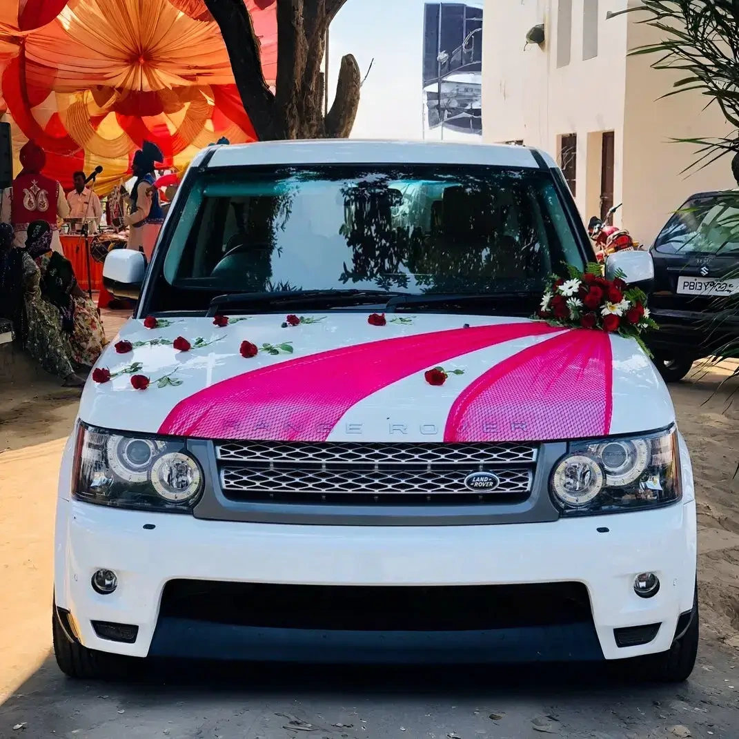 Range Rover Bridal Car Decor