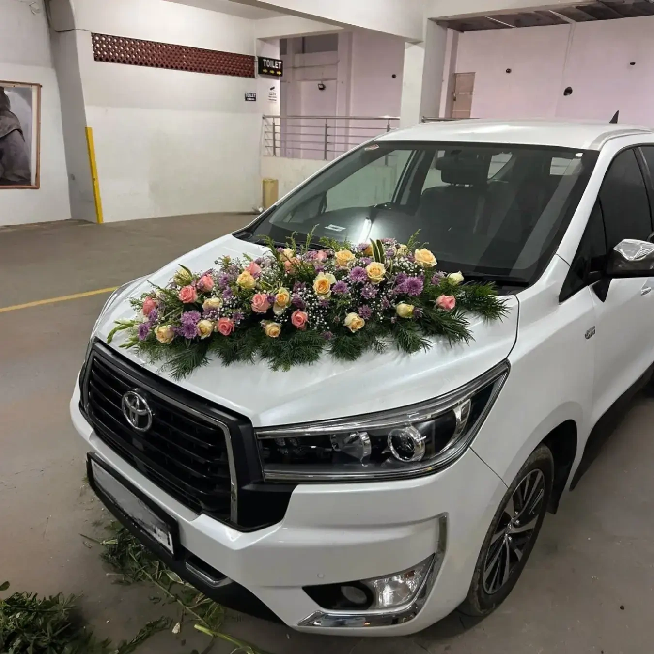Floral Bridal Car Decor