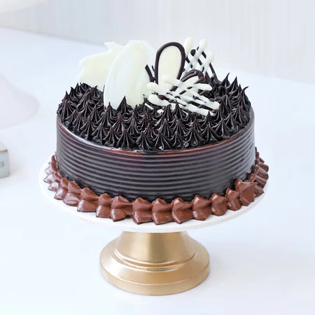 porchidsbouquetwithchocolatecake2036132