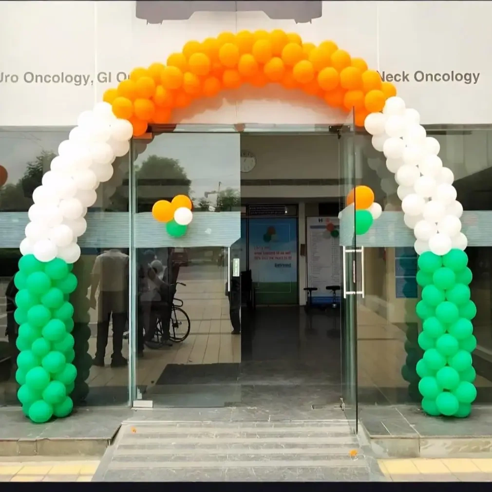 Balloon Setup For Independence Day Decor